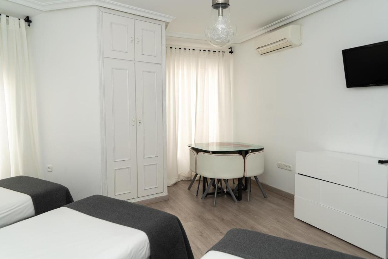 Hostal Gala Madrid Eksteriør bilde