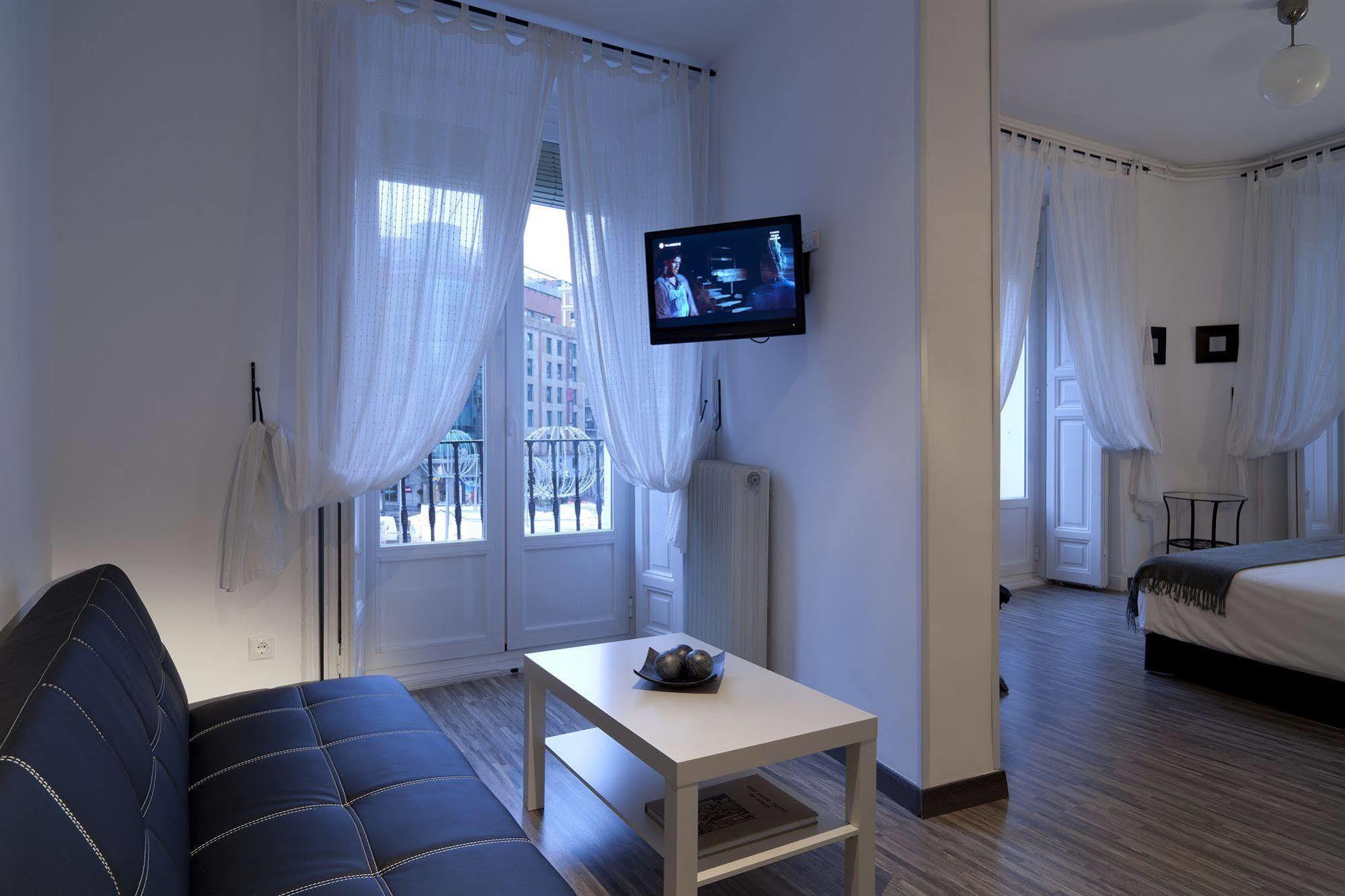 Hostal Gala Madrid Eksteriør bilde