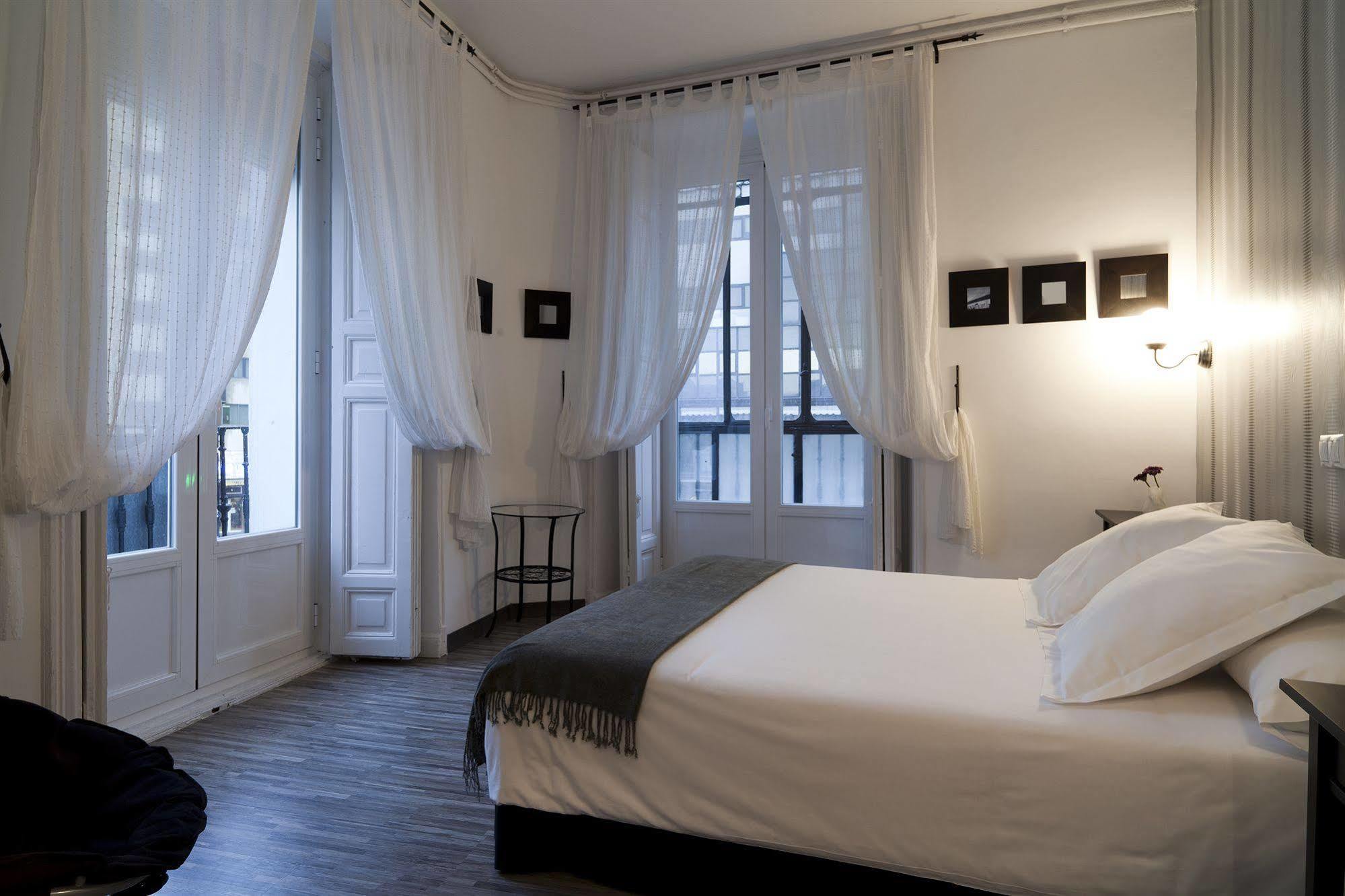 Hostal Gala Madrid Eksteriør bilde